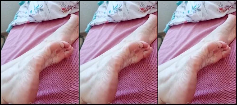 Feetvampire Nicknamed Feetvampire Onlyfans Video 402