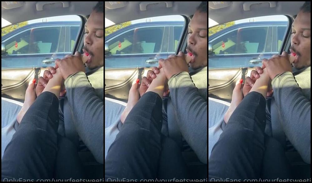 Sweetiestoes Aka Yourfeetsweetie Onlyfans He Scared Of The Public Shit Dallasfootmodelsent Nervous Lol