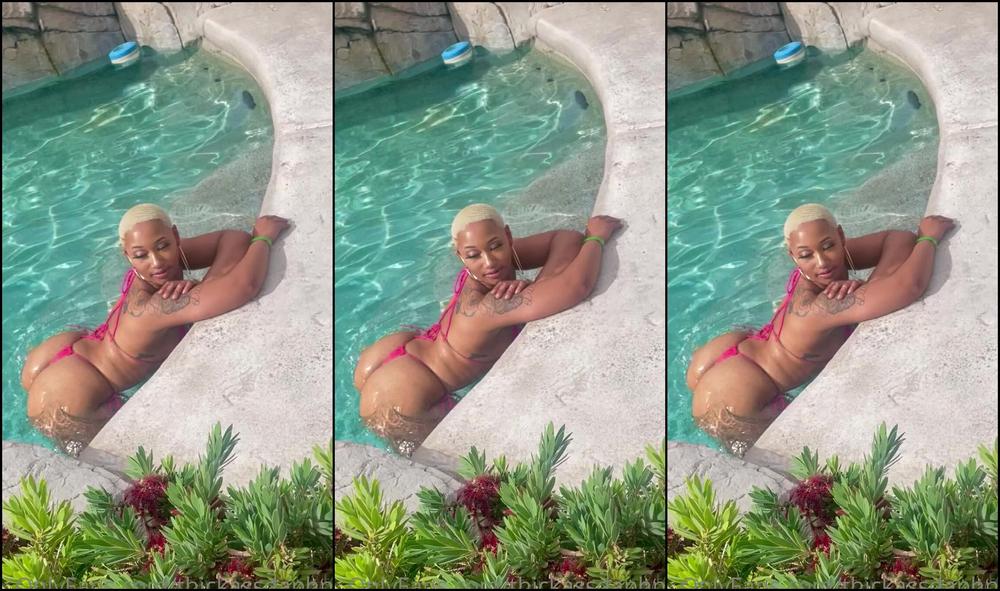 Daphne Thickass Onlyfans 56 2