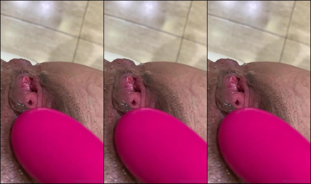 Helenakramerofficial Una Buena Paja Y A Dormir