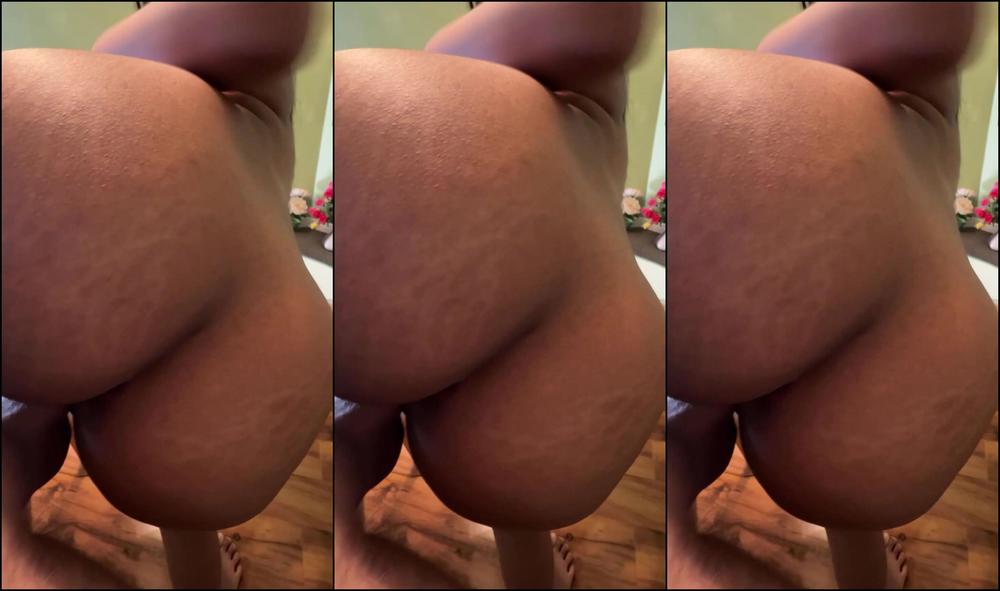 Hayleyxyz Horny Asian Fucks At Parents House