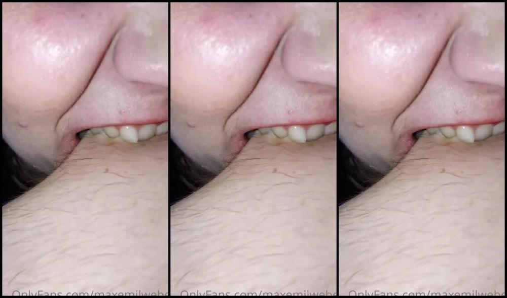 Emily Maxemilweber Nicknamed Maxemilweber 06 08 2023 Onlyfans Video This Is For Some Of My Subscribers Who Asked Me About Bite Fetish I Always