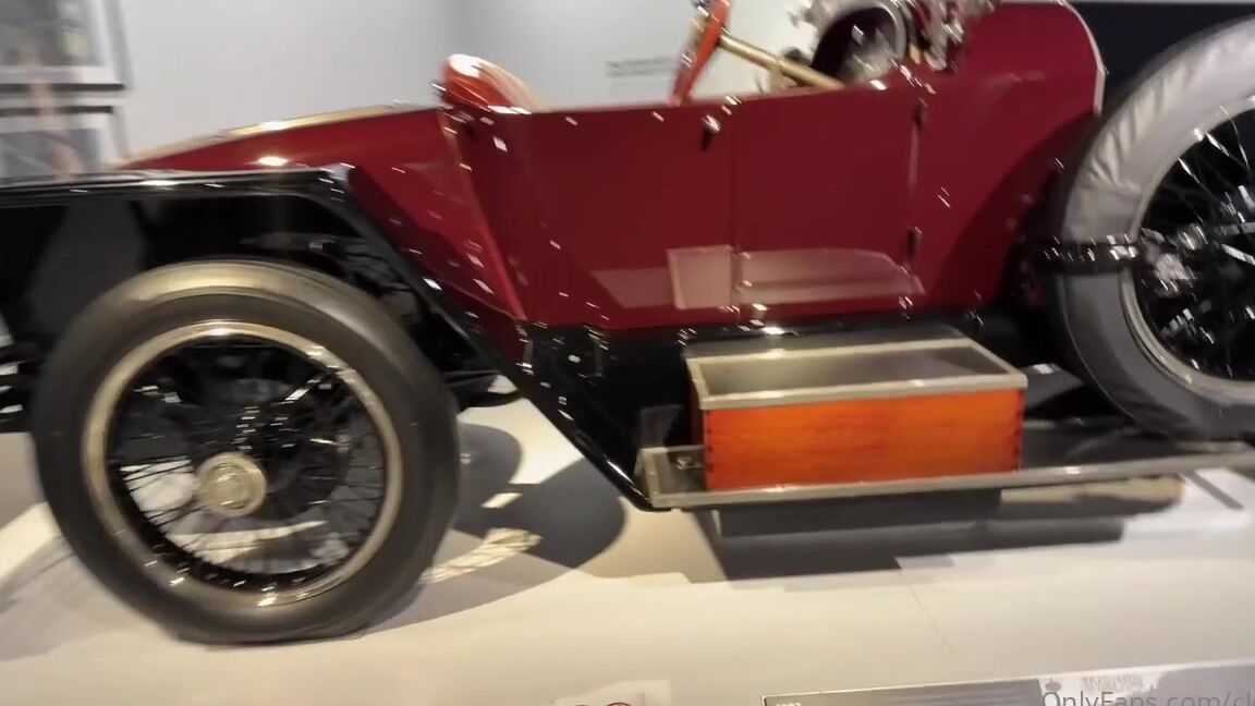 Clca69 3622559897 01 16 2025 I Went To The Peterson Automotive Museum In Los Angeles And It Was So Good I