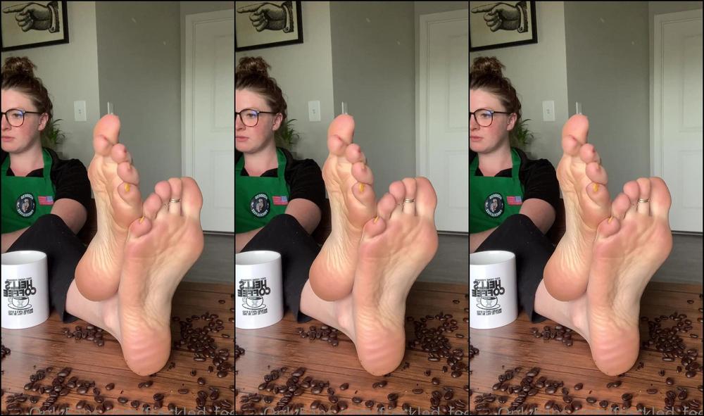 Freckled Feet Barista Ignore The Inspiration For This Vid Was This You Re A Regular At My Shop And E