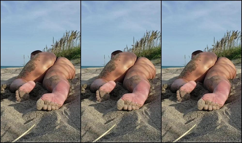 Karaspiggies Here S A Dirty Messy Beach Video I Heard That This Is How Turtles Nest