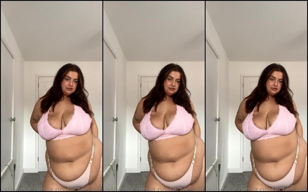 Alissbonyt 2155274696 07 06 2021 Ooops I Snapped My Undies Off