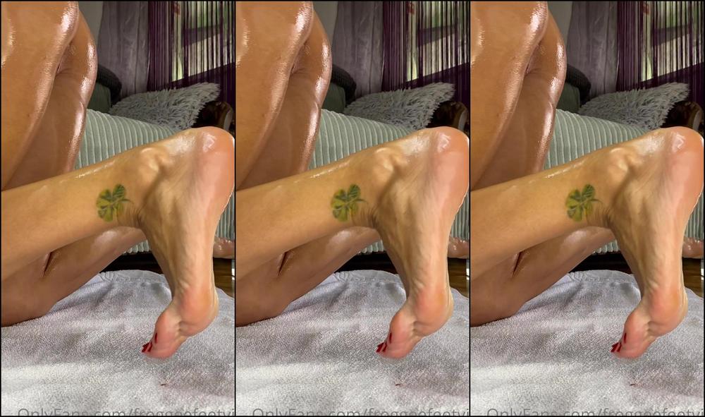 Froggeefeetvip Enjoy In Me