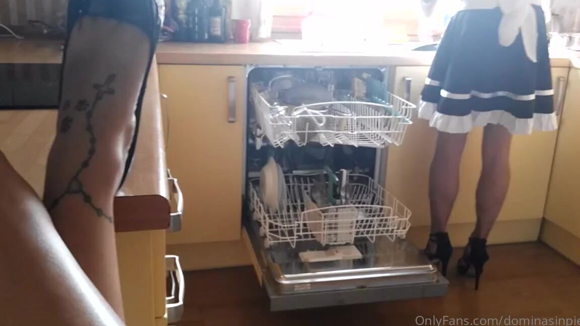 Mistress Sinpiedad Nicknamed Sinpiedad Onlyfans At Home With My Lovely Slut