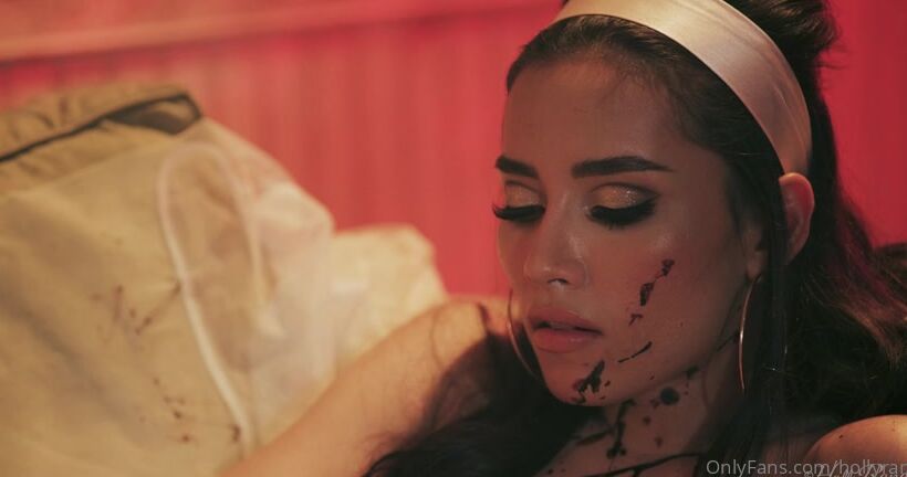 Hollyrandall Happy Halloween Enjoy This Killer Video With Aria  Onlyfans XXX