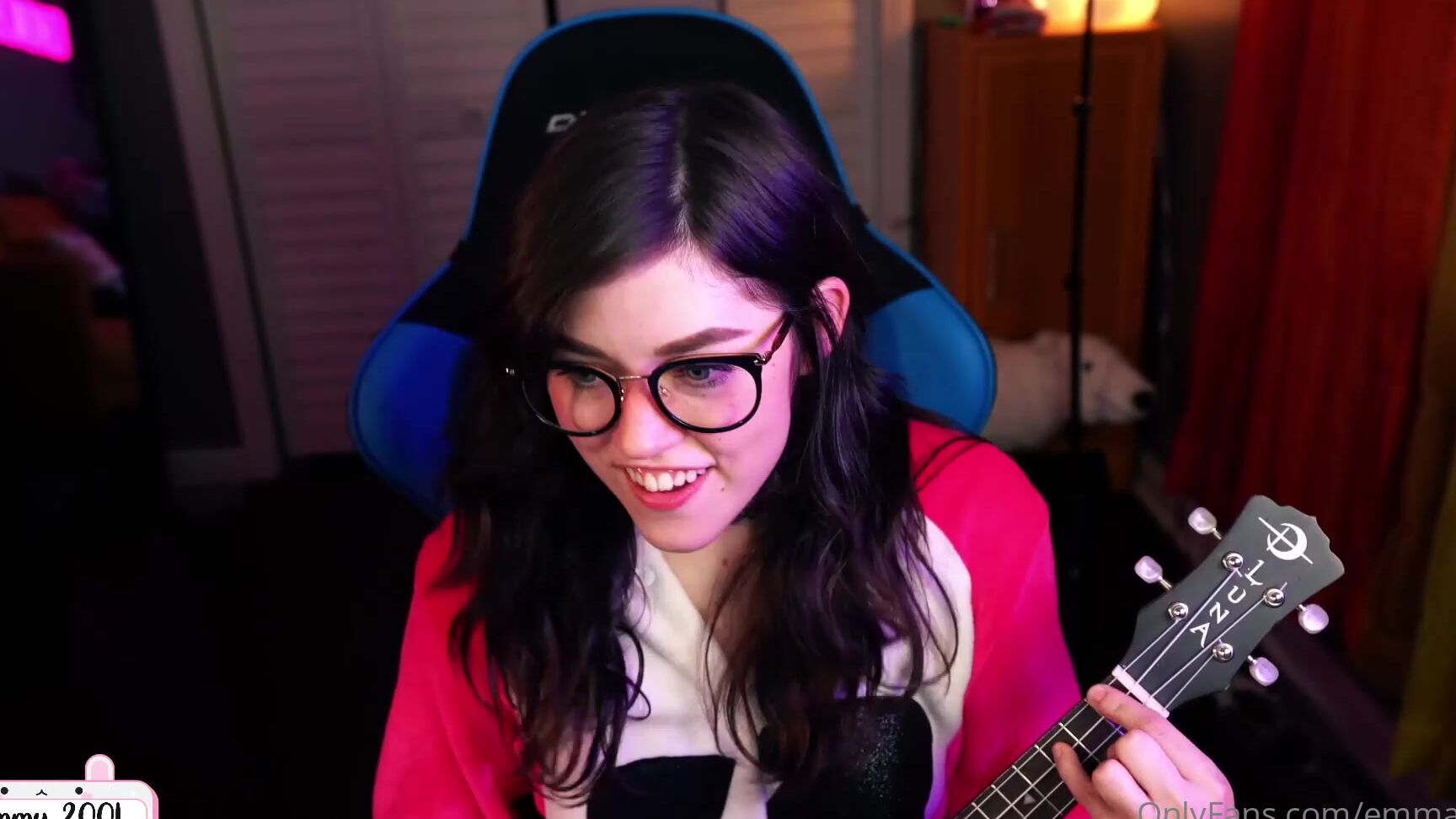 emmac-cb-21-09-2021-2226430034-absolutely-butchering-chug-jug-with-you-but-i-m-into-humiliation-so-ya-ll-can-laugh-at-it-