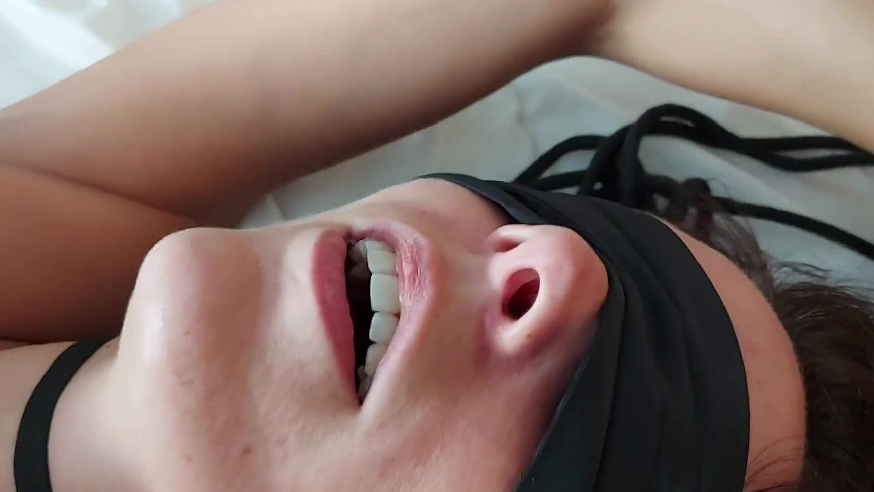 "LaBelledandy" Bondage, Sub, Shibari, Couple, Bdsm, Suggest LaBelledandy Je suis son esclave Attach e et les yeux band s Pornhub