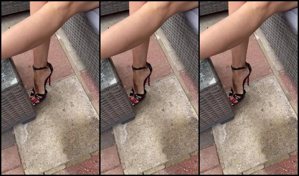 Heels Of Mine Nicknamed Heelsofmine 04 17 2024 Onlyfans Video Warmer Weather And Summer Vibe