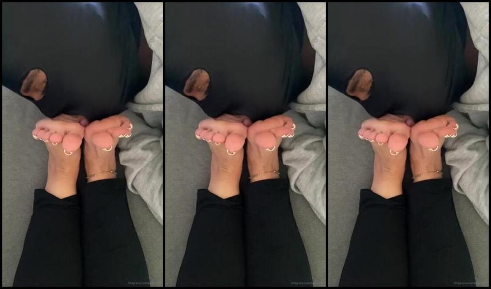 Sexyfeet47 Onlyfans Everyday Should Be Like This Who S Next