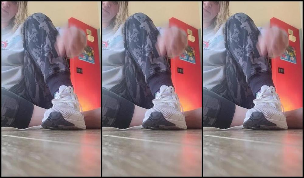 Mplfeet Vip Nicknamed Mplfeet Vip Onlyfans I Found These Old Videos Of Before Christmas And It Was Just The Beginning Of