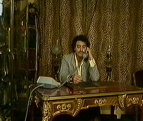 "Barbara Boutet as Bo Doolitle, Cathy Stewart, Hare Krane" All Sex, Classsic Une Femme DAffaire Très Spéciale Laura Video / Concorde