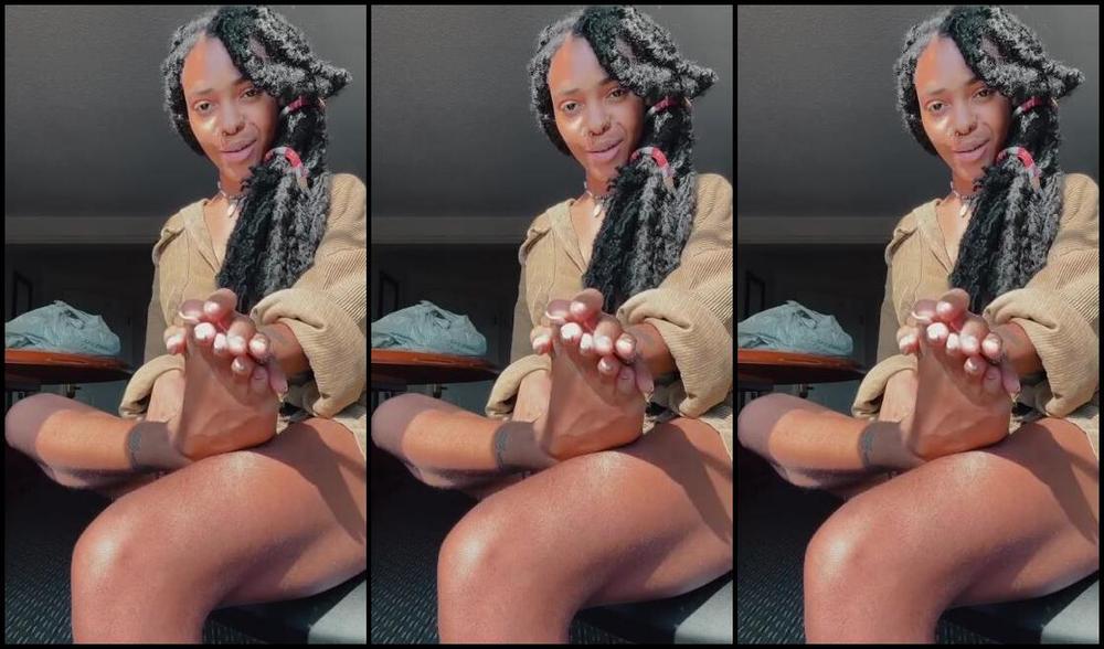 Zafeetllc Onlyfans I Just Love Love Loveeeee My Sexy Feet