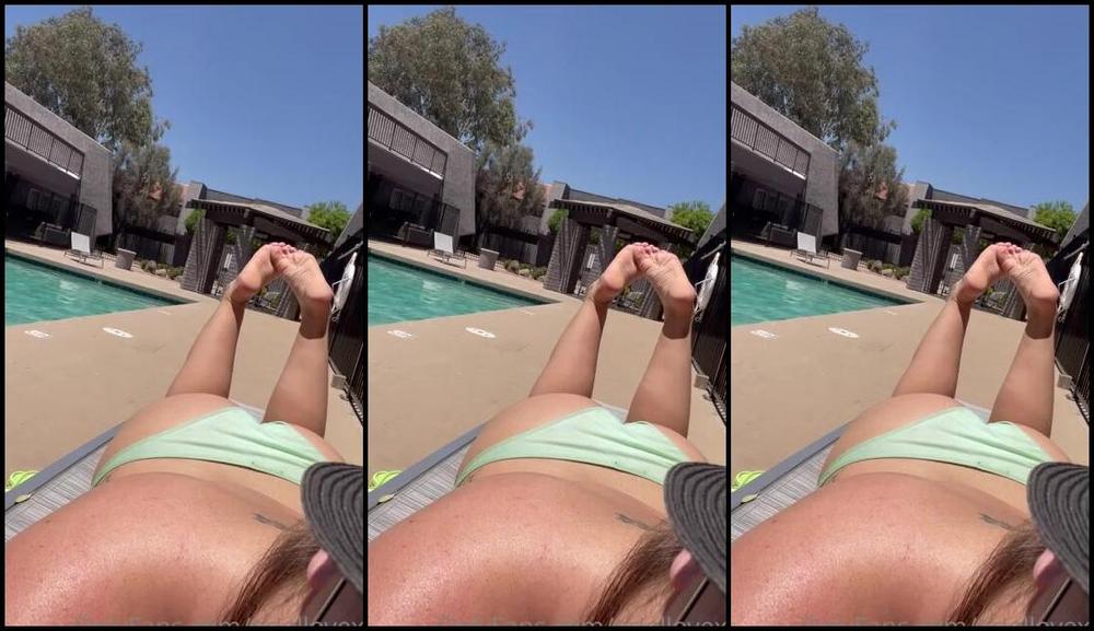 Ariel Love Nicknamed Ariellovexo Onlyfans Pov Youre At The Pool And You Re Watching Me Mess Around With My Ankles And Feet While Tanning