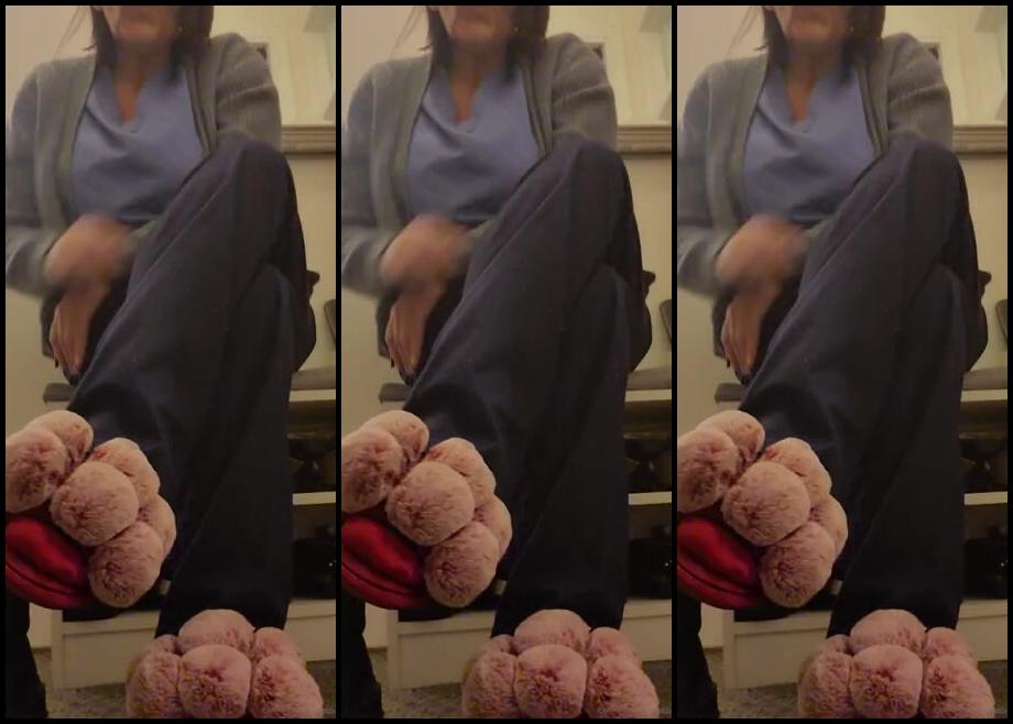 Miss B Nicknamed Missb52S Onlyfans 01 28 2023 When Im At Work You Will Clean My Boots