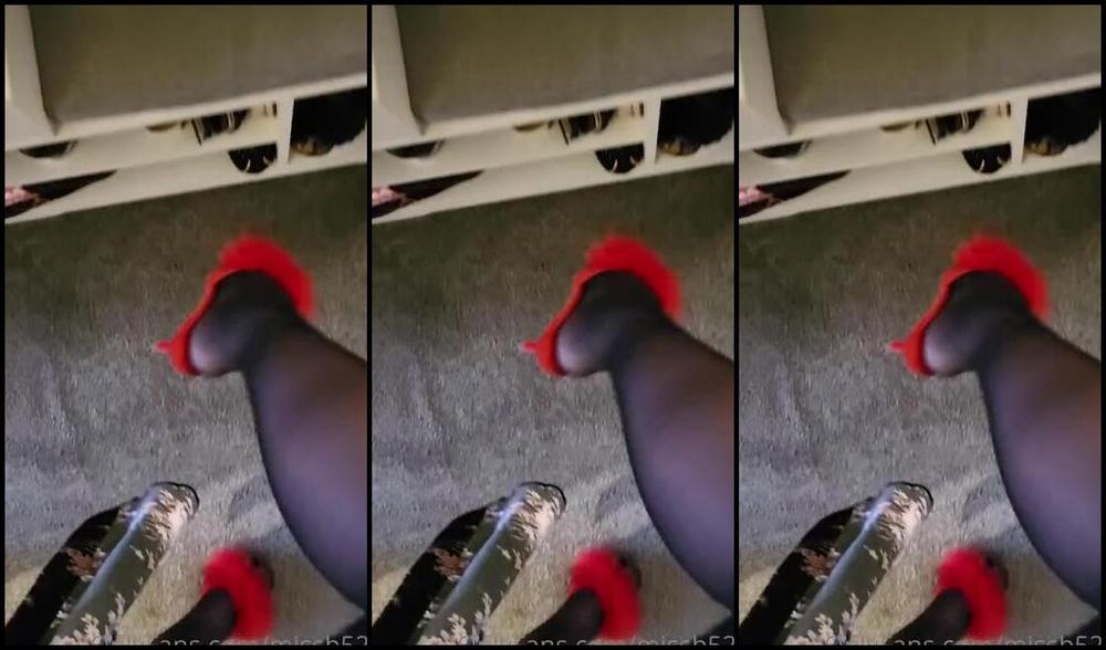 Miss B Nicknamed Missb52S Onlyfans 12 02 2022 Are You A Good Nylon Boy For Me