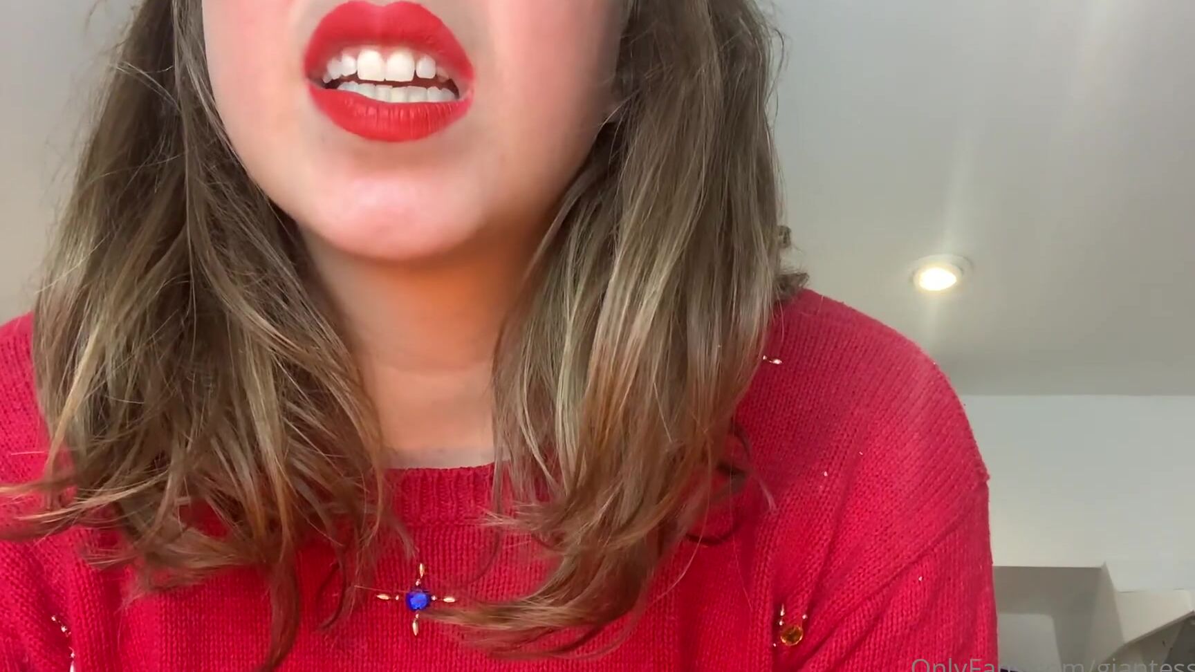 Giantessclips The Christmas Cookie Starring Mistress Freya For More Mistress Freya Visit Https Onl