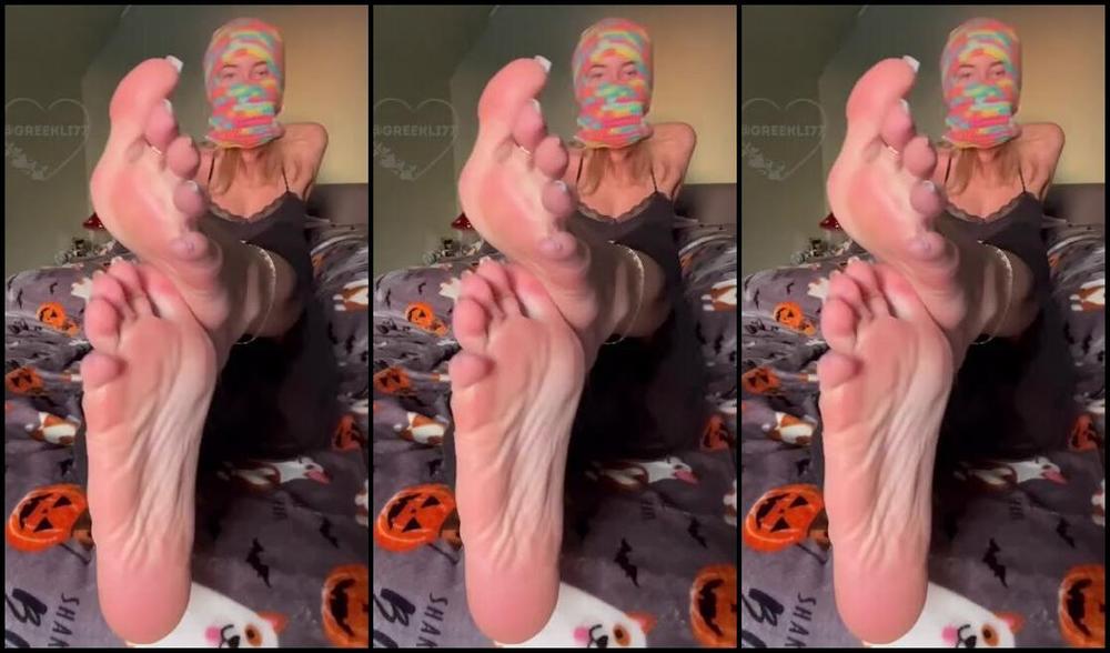 Greek Goddess Li Aka Greekli77 07 22 2024 Onlyfans Video Its Hard To Resist Not Recording My Greek Soles In The Golden Sunlight Goodmorning And