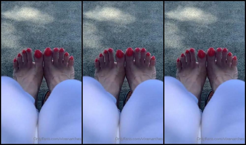 Vixenarches Onlyfans Relax With Me And My Toes By The Lake From My Trip To Lake George A Week Ago