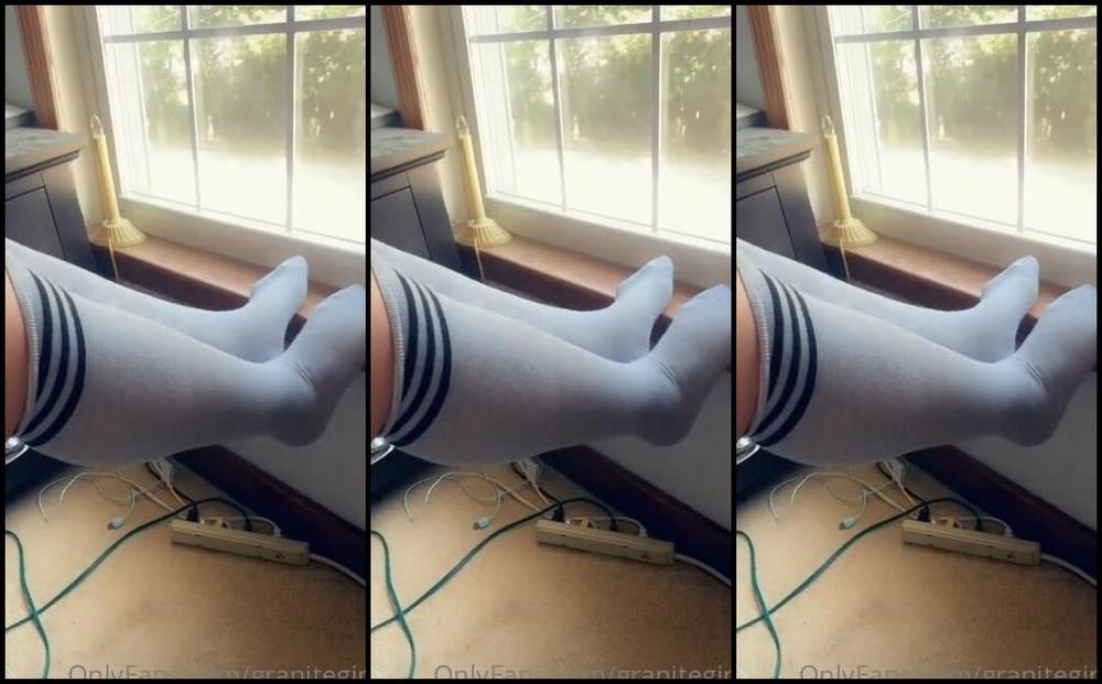 Shawna Nicknamed Granitegirl Onlyfans High Socks And Pantyhose