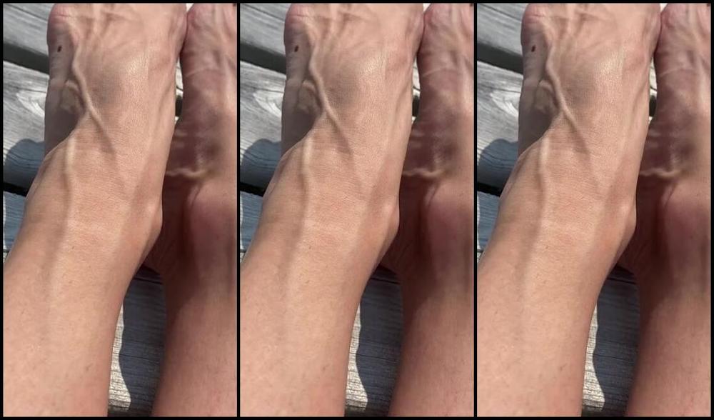 Lezlyan Nicknamed La Little Dancer Feet Onlyfans Veins I Know How Happy I M Making Some Of You Right Now