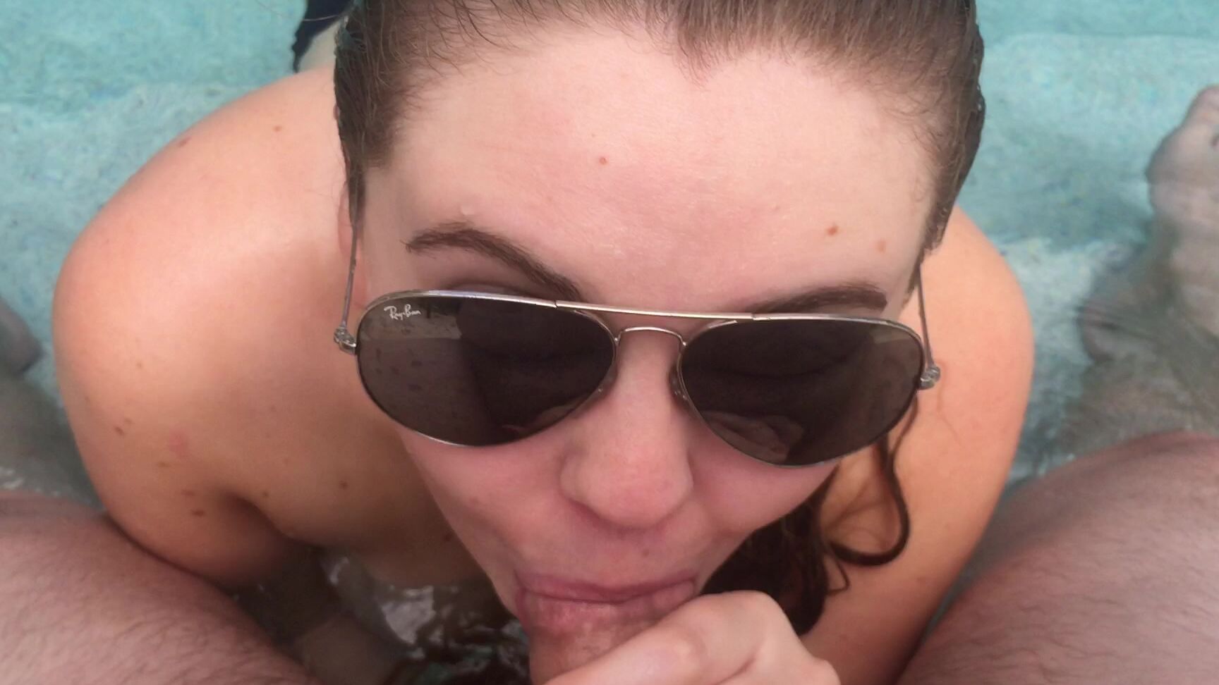 Sweetestnicole Pool Blowjob Pov Blowjob With Facial
