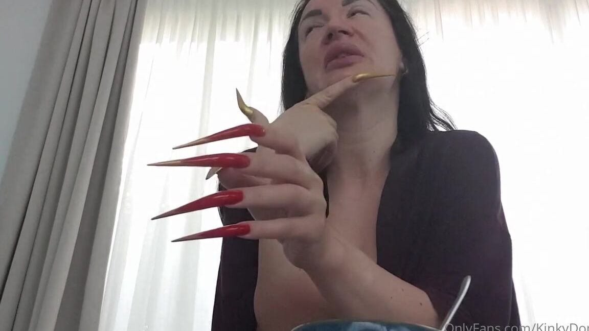 Kinkydomina Onlyfans Morningdiary Smoking Nailsfetish Its More Of A Morning Planner Going Online On Cam Sites Later