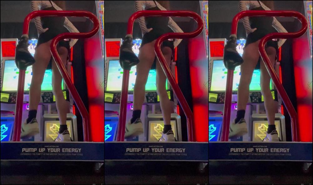 Lasagnababy Who Likes Rhythm Games Or Maybe Just A Little Voyeurism P I Didn T Plan My Outfit Wel