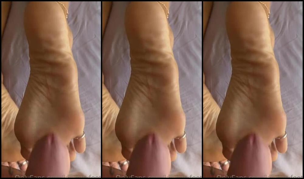 Laprettyfeet4 Nicknamed Laprettyfeet4 Onlyfans Mmmm Warm Cum Delicious