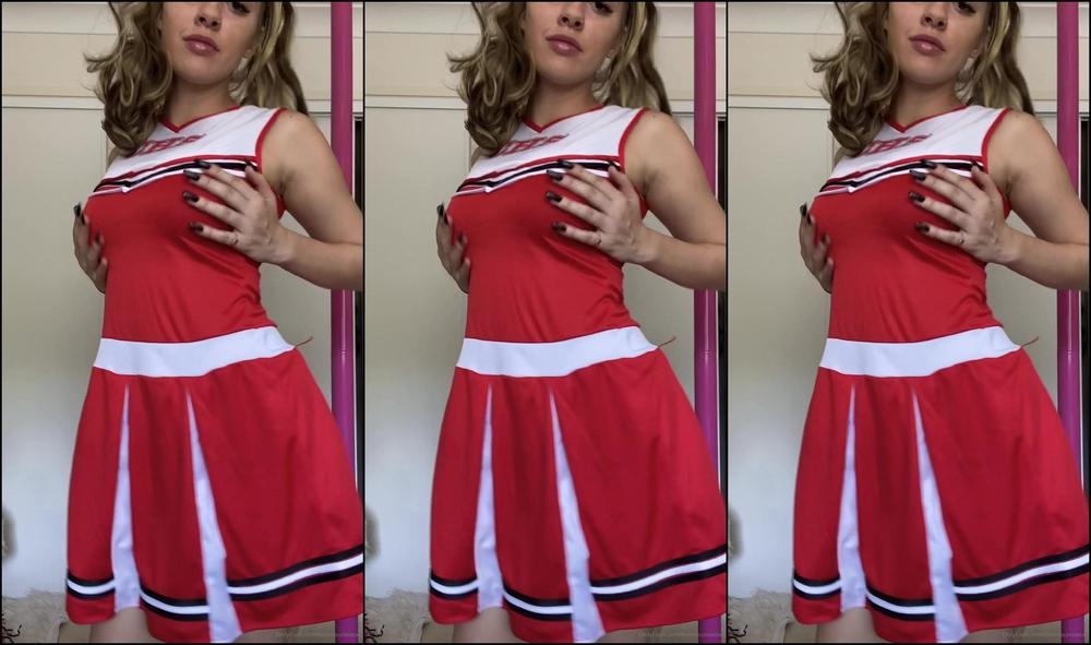 Breelouisexoxo Strip Tease And Dance From Cheerleader Outfit