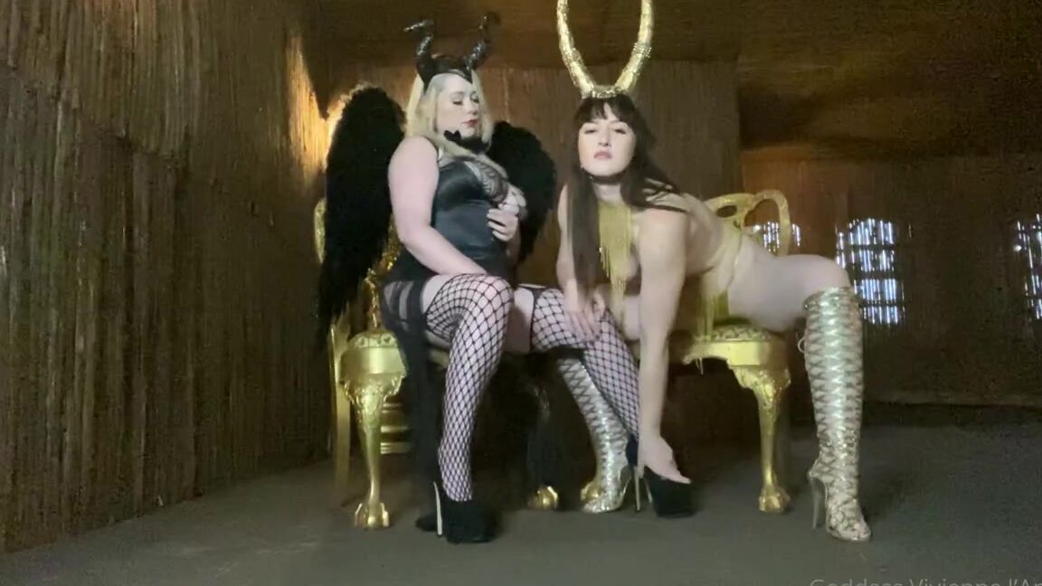 Vivienne L Amour Aka Vlproductionsuk Onlyfans Boot Worship Pov With Xivy Wildx She S The Best Kind Of Friend With Such Amazing Breasts