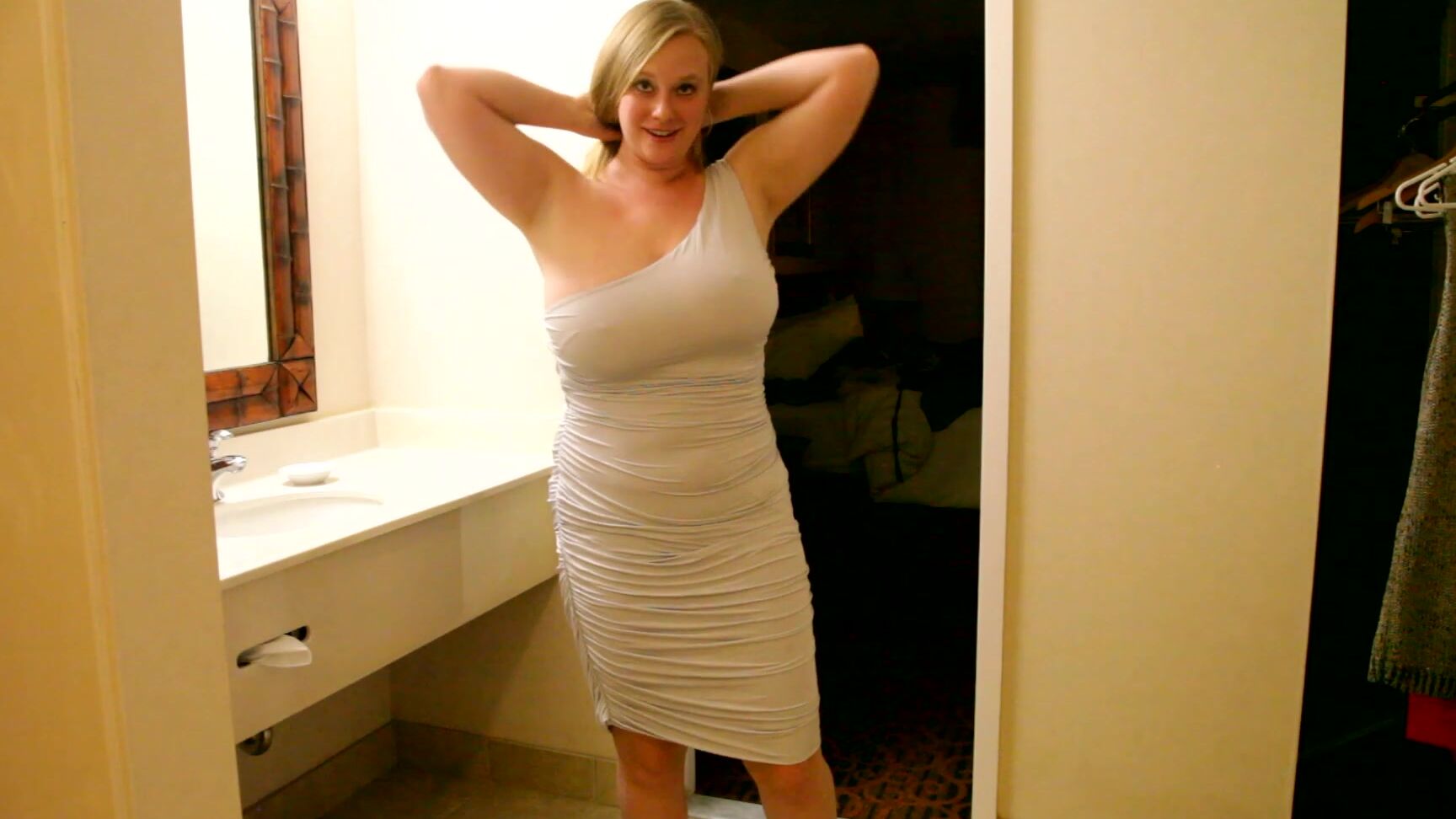 Cameron Skye Getting Naked In The Changing Room