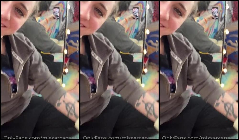 Missarcanaplus Nicknamed Missarcanaplus Onlyfans Ive Been Super Busy With Some Art Projects Lately But During My Breaks Today I Took This Mini S 26