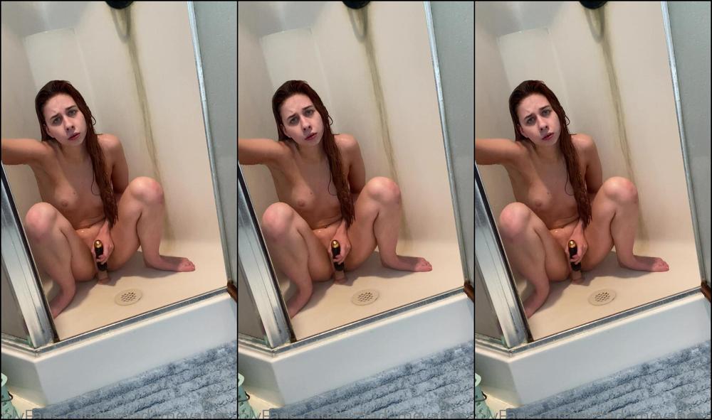 Vanessariley Shower Fun