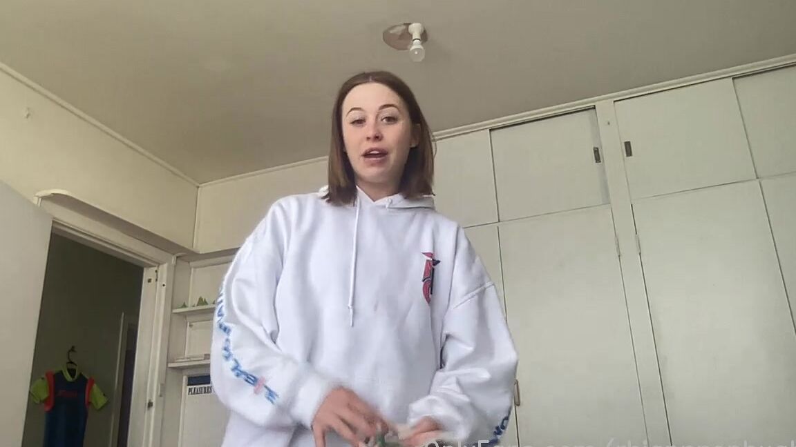 Rhiannnonhughes Stream Started At Am Im Home Xx