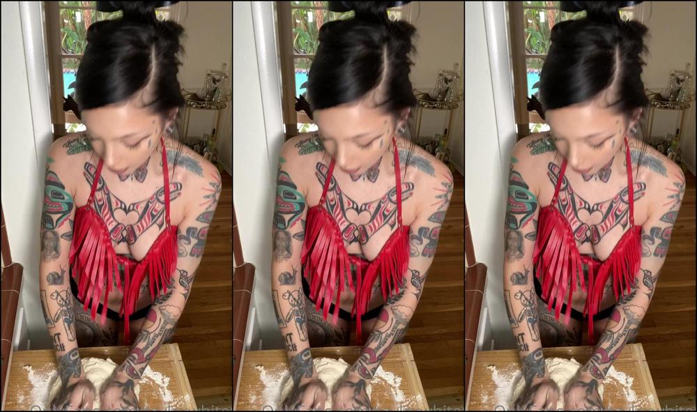 Taylorwhitetv Unedited Uncut Cooking Heart Shaped Frybread I