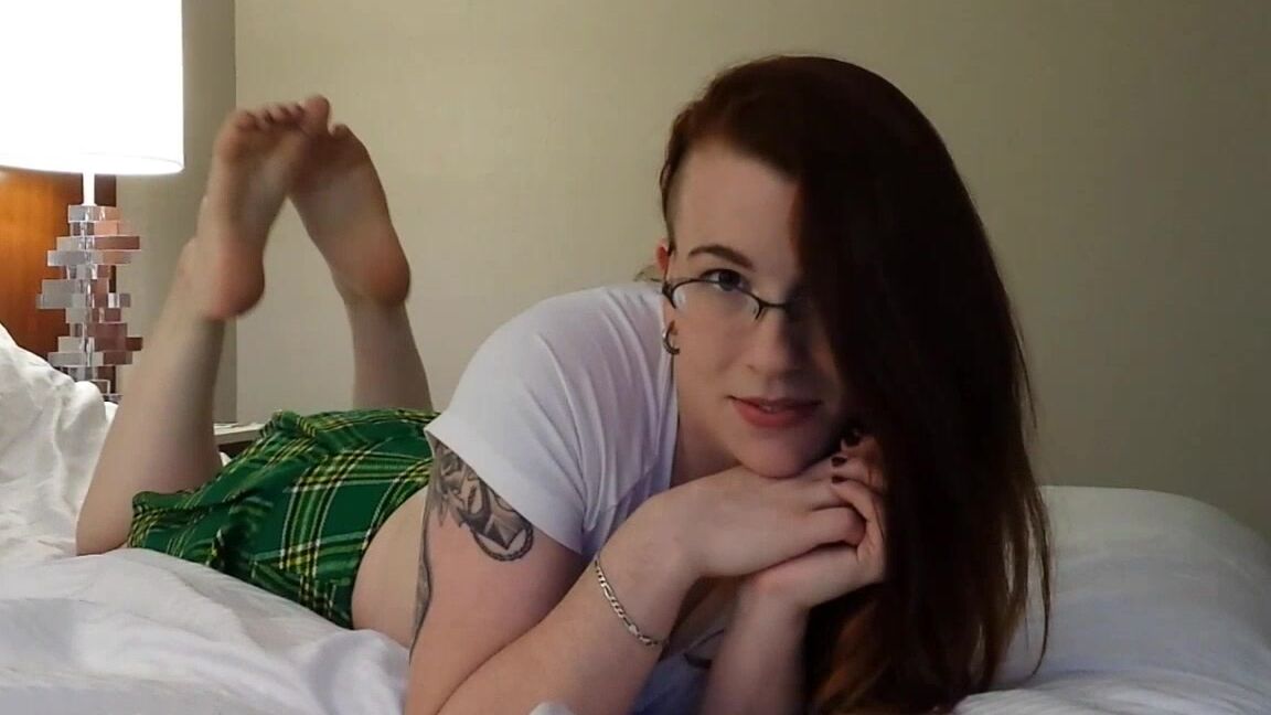 Lilyohriley Sch Lgirl Sole Tease