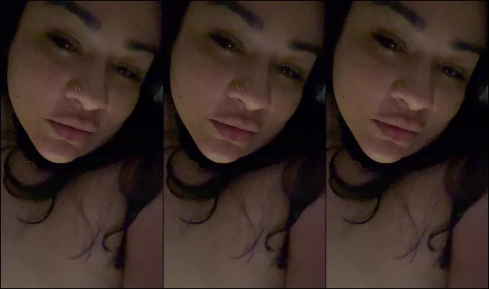 Iloveprincesa 3619100364 12 24 2024 I Was So Horny At 2Am In Ventura Playing With My Pussy Because My Hot Fren