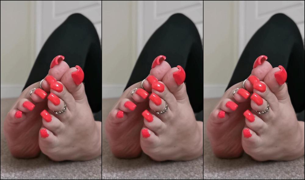 Keepthemprettyx Imagine You Spying My Toenails At The Bus Stop You Decide To Compliment Them And I Ask Y