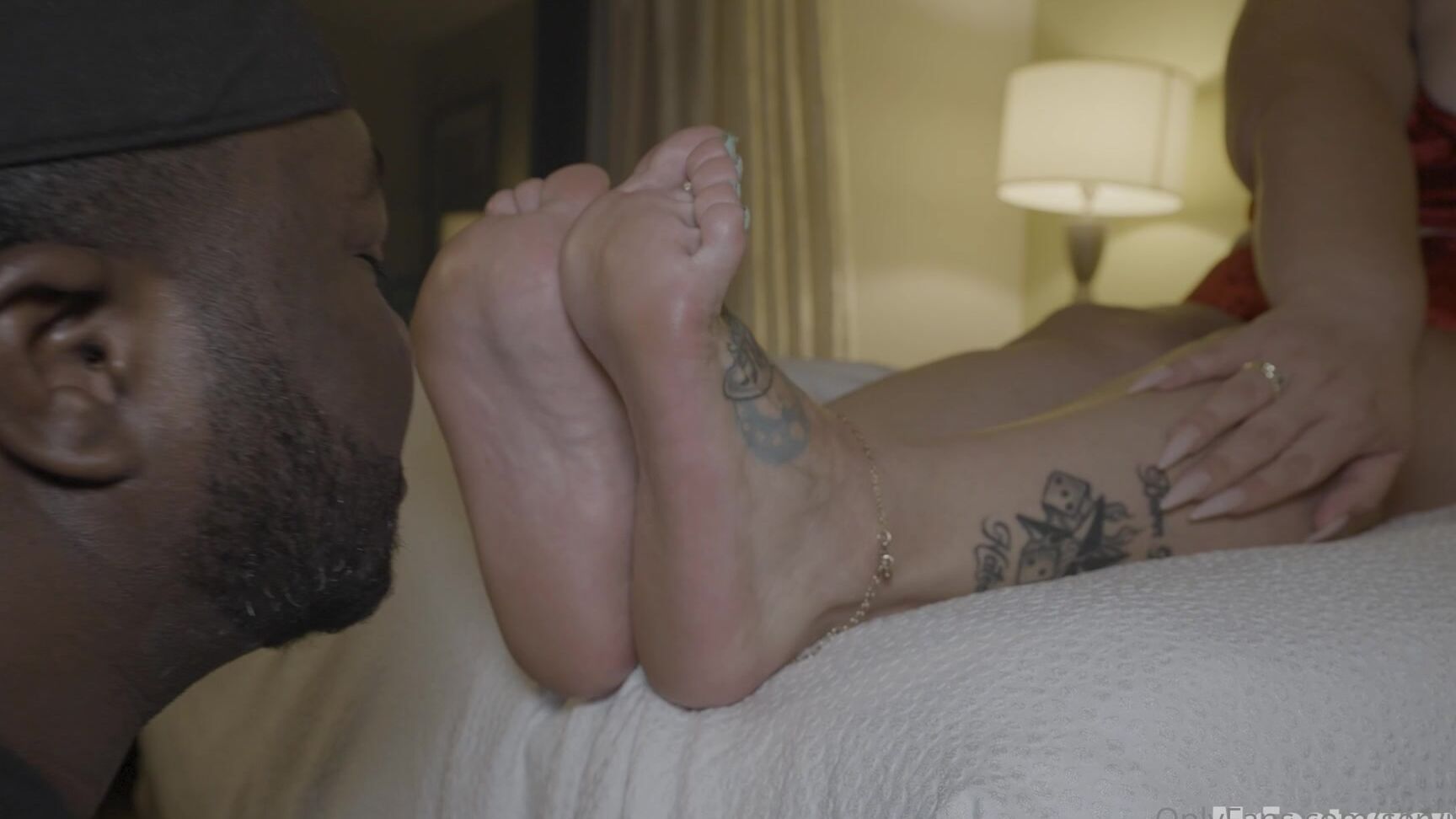 Servingfet Worship Wednesday I Loveeeee A Wet Tongue Between My Toes My Heels Sucked And Nib