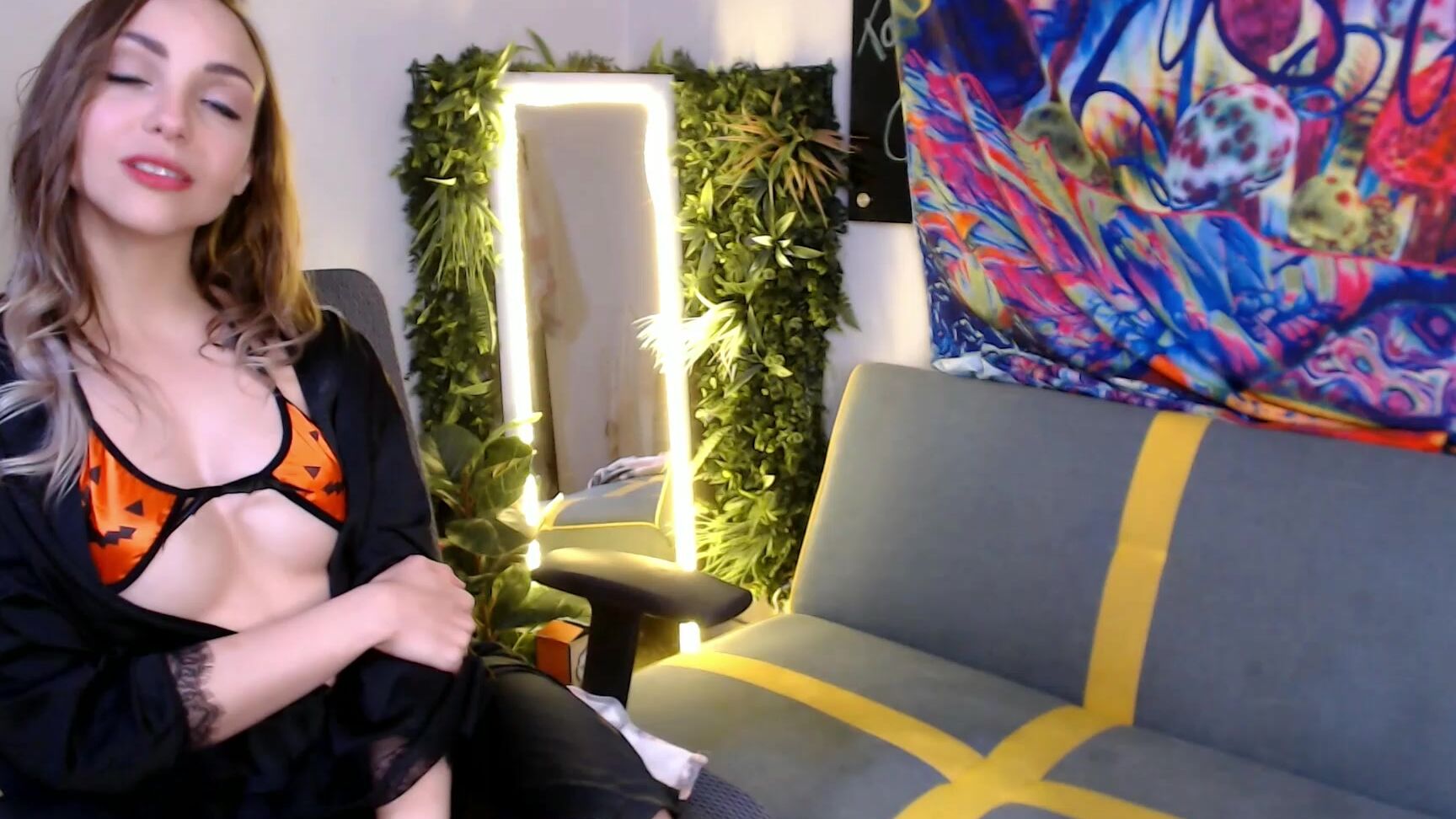 "Princess Lexi" diaper discipline, halloween, humiliation, sph, verbal humiliation The hot and the not twin manyvids