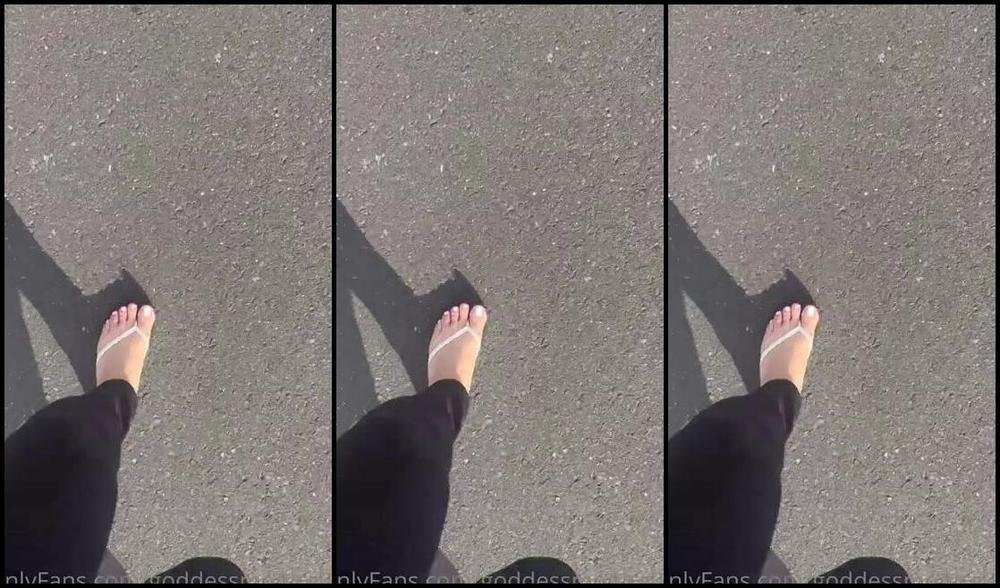 Goddessmonica00W Onlyfans New Pedi Ty To My Pedi Sponsor And Ty For My Flip Flops 1P