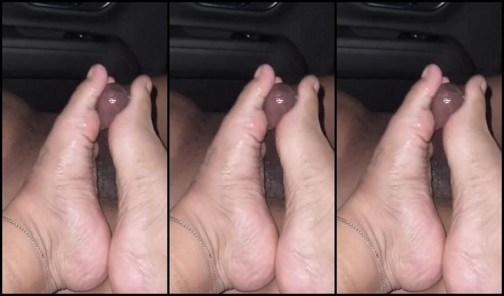 Dissatoes Onlyfans I Like Seeing Y All Bust All Over My Soles Huge Load