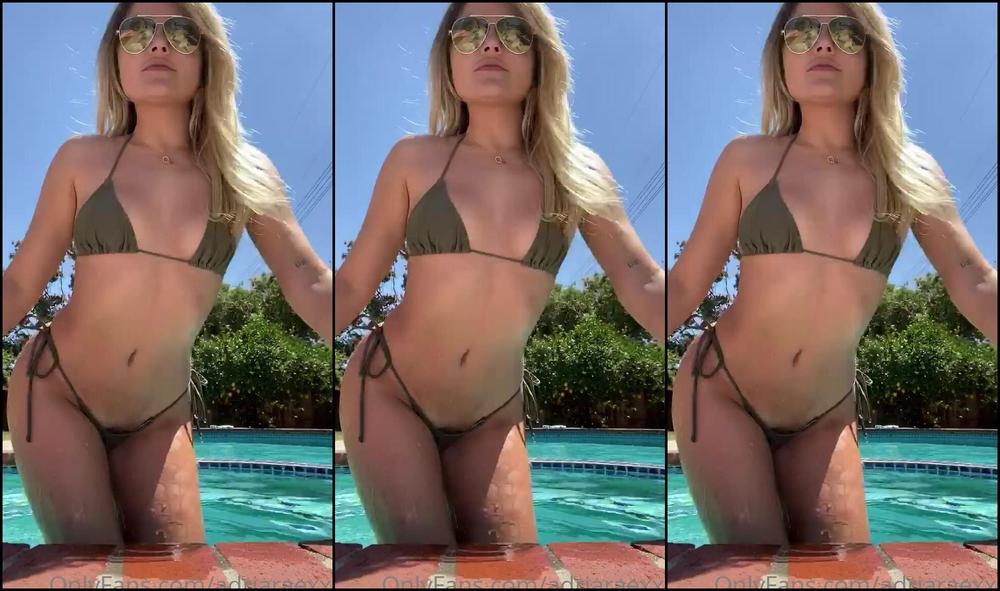 Adria Rae Ofs Adriaraexxx Suns Out Buns Out Lol