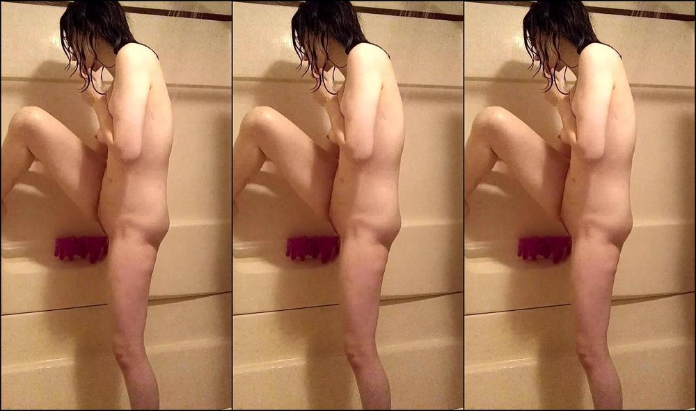 Shower, Bathtub Fetish, Shower Scenes, Shaving, Hair Washing its lily just showering ManyVids