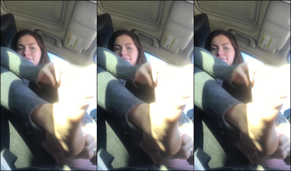 Chroniclove69 144835724 02 08 2020 Foot Fetish Treat 4 My Fans Uggs Red Polish Licking Public Car 3 Min Exclusive