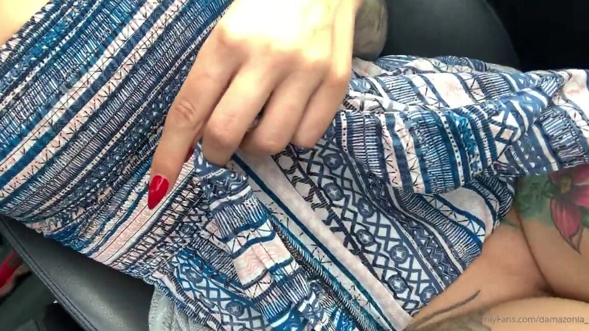 Mistress Damazonia Summerwine Vibe